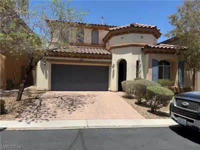8274 Timely Treasures Avenue Las Vegas, NV 89178