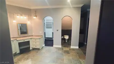 5029 Ellison Road Primary Bathroom
