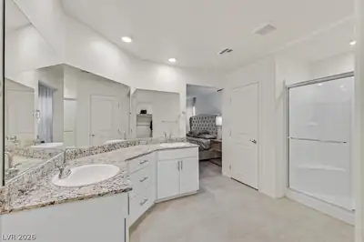 1842 Farah Falls Place, North Las Vegas, NV 89084 Primary Bathroom