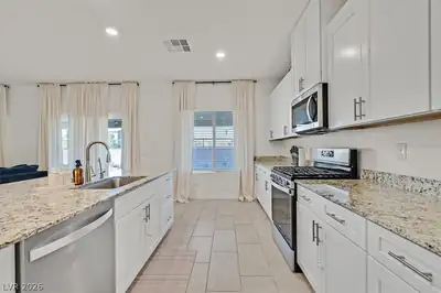 1842 Farah Falls Place, North Las Vegas, NV 89084 Kitchen