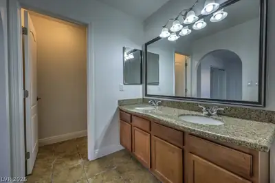 1858 North Decatur Boulevard 204 Bathroom