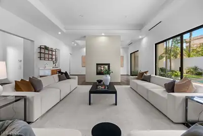 628 Edgebrook Drive, Las Vegas, NV 89145 Living Room