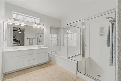 2328 Hardin Ridge Drive Drive Primary Bathroom