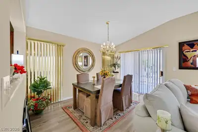 468 Bonnie Brook Place Dining Area