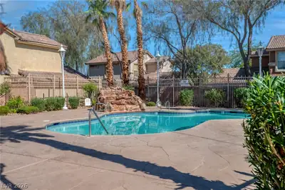 1459 Summer Glow Avenue, Henderson, NV 89012 Community