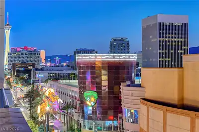 150 North LAS VEGAS Boulevard 804 View