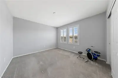 3854 Stadium Avenue Bedroom