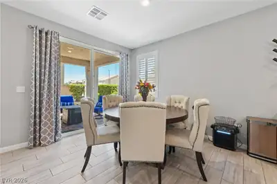 3854 Stadium Avenue Dining Area