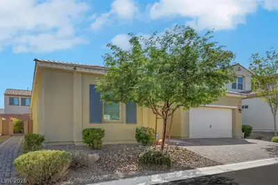 349 Bronze Creek Court, Las Vegas, NV 89148 Front of Structure