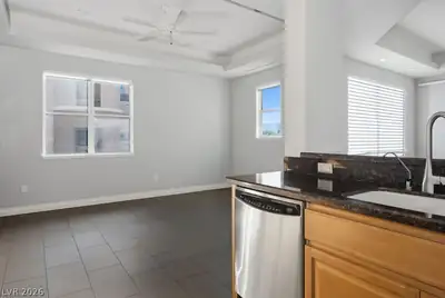 9224 Tesoras Drive 301 Living Room