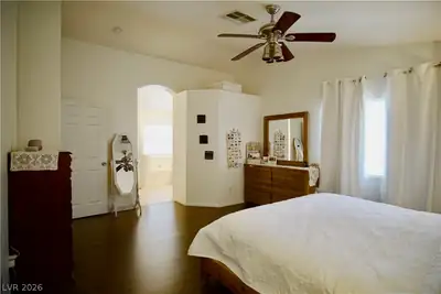 1912 East Pyle Avenue Primary Bedroom