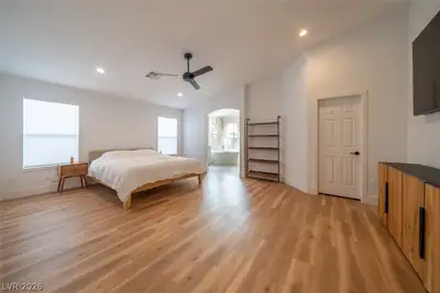 11617 Cabo Del Mesa Avenue Bedroom