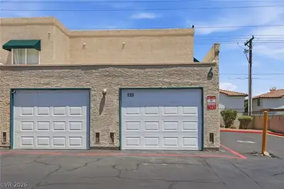 6750 Del Rey Avenue 233 Garage