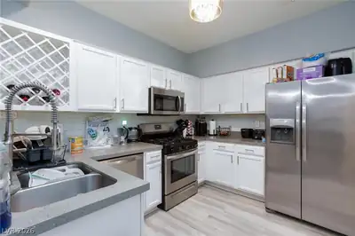 8725 West Flamingo Road 109 Kitchen
