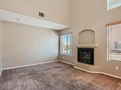 3950 South Sandhill Road 121 Living Room
