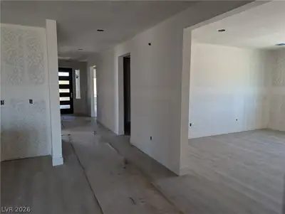 1911 River run Living Room