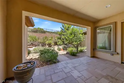 2908 Grande Arch Street, Henderson, NV 89044 Patio