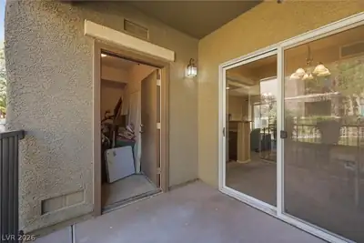 6868 Sky Pointe Drive 1053 Patio
