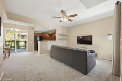 6868 Sky Pointe Drive 1053 Living Room