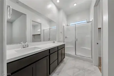925 Allister Fields Lane, Las Vegas, NV 89138 Primary Bathroom