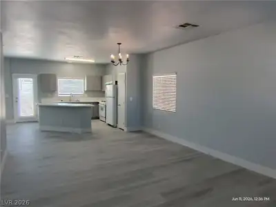 6045 Gum Springs Street, North Las Vegas, NV 89081 Kitchen