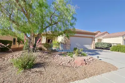 2876 Goldcreek Street, Henderson, NV 89052 Front of Structure