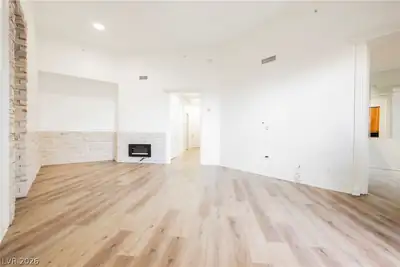 2747 Paradise Road 104 Living Room