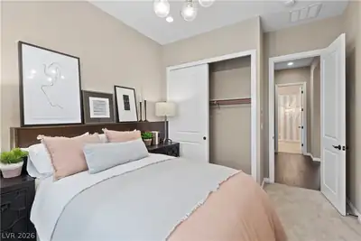 1199 North Water Street Bedroom