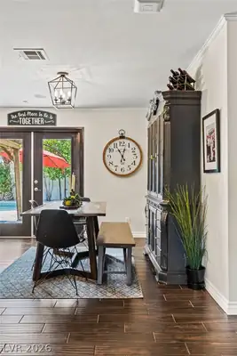 8715 West Hammer Lane Dining Area