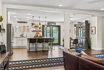 8715 West Hammer Lane Kitchen