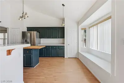 2813 Albemarle Way, Henderson, NV 89014 Kitchen