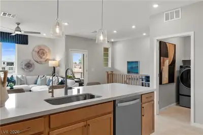 5639 Amethyst Valley Street, Las Vegas, NV 89118 Kitchen