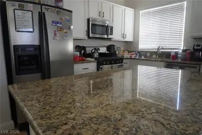 740 Tree Vista Court, North Las Vegas, NV 89084 Kitchen