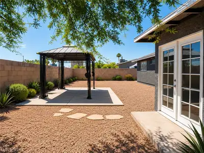 2870 South Sandhill Road Yard