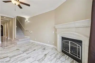 10 Via Vasari 104, Henderson, NV 89011 Living Room