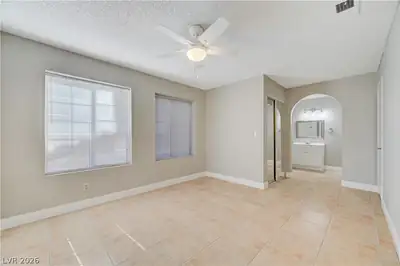2200 South Fort Apache Road 1081 Bedroom