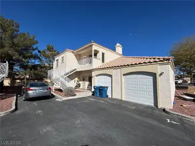 1900 North Torrey Pines Drive 217 Las Vegas, NV 89108