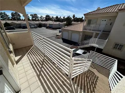 1900 North Torrey Pines Drive 217 Balcony