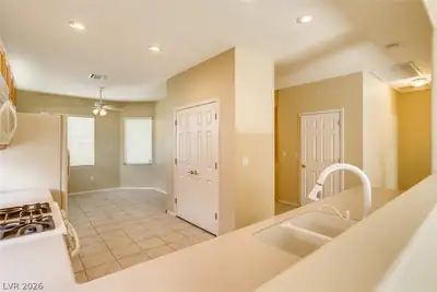 3027 Hickory Valley Road 