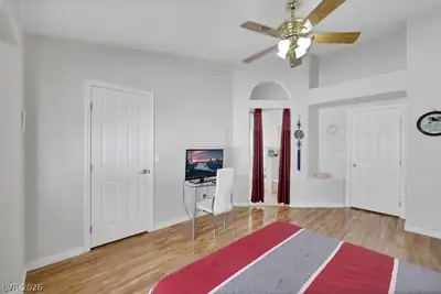 1808 Nevada Falls Court, Las Vegas, NV 89134 Primary Bedroom