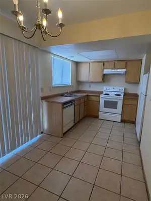 2201 Mars Avenue E Kitchen