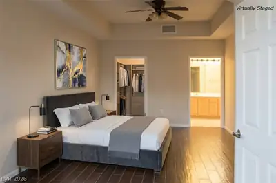 43 East Agate Avenue 302 Primary Bedroom