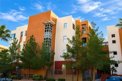 43 East Agate Avenue 302, Las Vegas