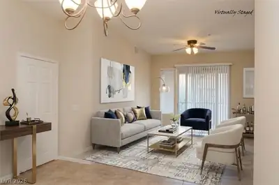 43 East Agate Avenue 302 Living Room