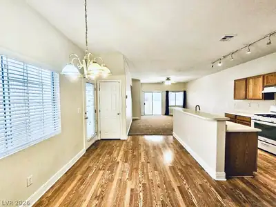 5953 Crumbling Ridge Street, Henderson, NV 89011 Kitchen