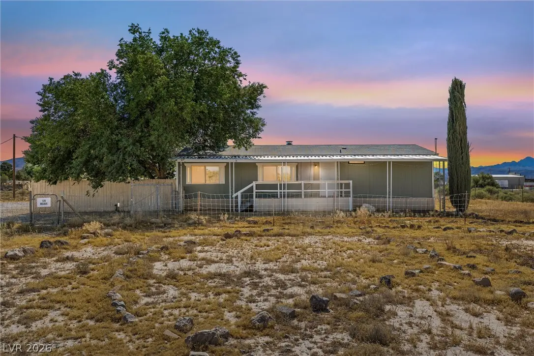 120 North Mojave Street