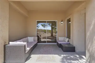 11013 Mission Lakes Avenue Patio