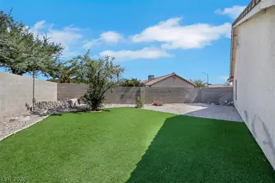 5211 Joshua Jose Street, North Las Vegas, NV 89031 Yard