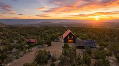 154 Oak Trail Circle Cold Creek, NV 89124