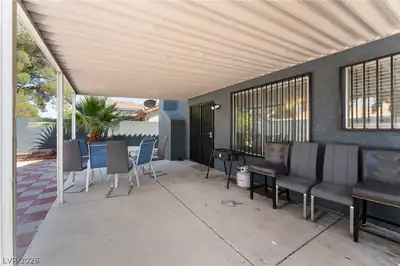 4770 Trevins Avenue Patio